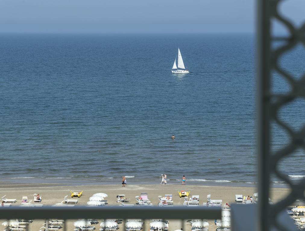 Hotel Abner'S Riccione Exterior photo